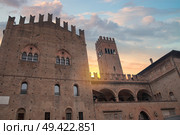 Piazza Maggiore in the historic center of Bologna, Italy. Стоковое фото, агентство Ingram Publishing / Фотобанк Лори