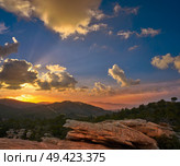 Garbi peak sunset at Calderona Sierra of Valencia at spain. Стоковое фото, агентство Ingram Publishing / Фотобанк Лори