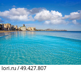 Playa de Fossa beach in Calpe of Alicante in Spain also Levante beach Calp. Стоковое фото, агентство Ingram Publishing / Фотобанк Лори