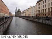 Городской канал и собор в Санкт-Петербурге. Редакционное фото, фотограф Пучков Андрей Александрович / Фотобанк Лори