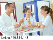 healthcare provider on a break. Стоковое фото, агентство Ingram Publishing / Фотобанк Лори