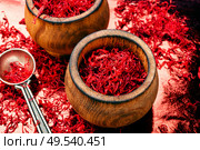 Saffron spice used in food and traditional herbal medicine. Heap of saffron threads. Стоковое фото, агентство Ingram Publishing / Фотобанк Лори