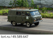 Автомобиль уаз 452 буханка. Редакционное фото, фотограф Анатолий Володин / Фотобанк Лори