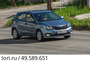 Автомобиль kia rio хэтчбек. Редакционное фото, фотограф Анатолий Володин / Фотобанк Лори