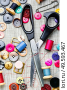 Set of buttons,spools of thread and other sewing accessories. Set sewing supplies. Стоковое фото, агентство Ingram Publishing / Фотобанк Лори