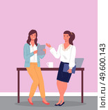 Two employees, colleagues or business women standing leaning on brown desk. Project discussion, business meeting, coffee break. Pink walls, laptop on the table. Office interior. Flat vector image. Two businesswomen communicate, coffee break. Colleagues, employees in office interior. Flat image. Стоковая иллюстрация, агентство Ingram Publishing / Фотобанк Лори