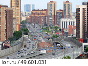 Санкт-Петербург. Перспектива Дунайского проспекта. Вид от Пулковского шоссе в сторону Купчино. Редакционное фото, фотограф Александр Тарасенков / Фотобанк Лори