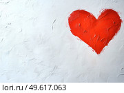 Красное сердце, нарисованное на белой фактурной поверхности. Стоковое AI-изображение, AI-художник Александр Жуков / Фотобанк Лори