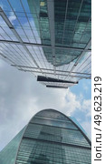A timelapse with the towers of Moscow City against a sky with moving clouds. Natural landscape. Russia. Moscow. 12.06.25. Редакционное видео, видеограф Ярославский Максим / Фотобанк Лори