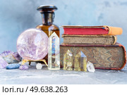 Gemstones set for relax and meditation. Magic ball and semipresious minerals for Reiki life balance, healing Crystal Ritual, Witchcraft, spiritual esoteric practice.. Healing crystals concept. Стоковое фото, агентство Ingram Publishing / Фотобанк Лори