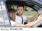 couple argue in the car. Стоковое фото, агентство Ingram Publishing / Фотобанк Лори