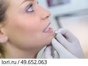 portrait of woman and lip augmentation. Стоковое фото, агентство Ingram Publishing / Фотобанк Лори