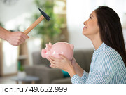 crying young woman having financial problems. Стоковое фото, агентство Ingram Publishing / Фотобанк Лори