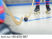Closeup of roller hockey game. Стоковое фото, агентство Ingram Publishing / Фотобанк Лори