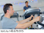 man is training in the gym. Стоковое фото, агентство Ingram Publishing / Фотобанк Лори