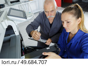the printer assembler. Стоковое фото, агентство Ingram Publishing / Фотобанк Лори