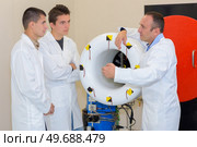 students are in the laboratory. Стоковое фото, агентство Ingram Publishing / Фотобанк Лори