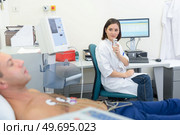 portrait of nurse recording the observation. Стоковое фото, агентство Ingram Publishing / Фотобанк Лори