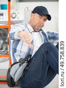 angry plumber. Стоковое фото, агентство Ingram Publishing / Фотобанк Лори