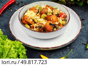 Turkey meat over basmati rice. Healthy diet menu for lunch.. Grilled turkey breast and rice. Стоковое фото, агентство Ingram Publishing / Фотобанк Лори