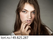 portrait of attractive girl. Studio shot. Стоковое фото, агентство Ingram Publishing / Фотобанк Лори
