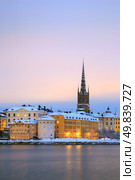 Cityscape of Gamla Stan Old Town Stockholm city at dusk Sweden. Стоковое фото, агентство Ingram Publishing / Фотобанк Лори