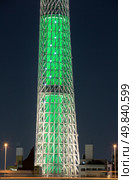 Architecture of Tokyo skytree illumination at dusk Japan. Стоковое фото, агентство Ingram Publishing / Фотобанк Лори