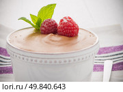 Paleo Diet Style Dessert Made of Dark Chocolate, Eggs and Coconut Milk. Стоковое фото, агентство Ingram Publishing / Фотобанк Лори