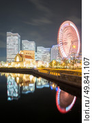 Yokohama Skyline building and skyscraper in downtown at night, Japan. Стоковое фото, агентство Ingram Publishing / Фотобанк Лори