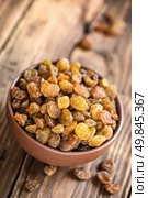 Raisin. Стоковое фото, агентство Ingram Publishing / Фотобанк Лори