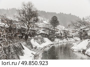 Snow fall Winter in Takayama Gifu Prefecture, Japan. Стоковое фото, агентство Ingram Publishing / Фотобанк Лори