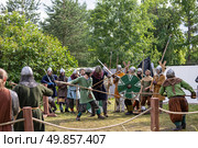 Исторический фестиваль "Золотой век Древней Руси" Редакционное фото, фотограф Андрей Иванов / Фотобанк Лори