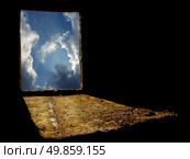Window to unknown. Element of design. Стоковое фото, агентство Ingram Publishing / Фотобанк Лори