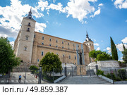 Toledo alcazar Spain old town skyline. Стоковое фото, агентство Ingram Publishing / Фотобанк Лори