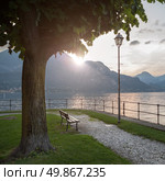 Beautiful view of Como lake on sunset in Bellagio, Italy. Стоковое фото, агентство Ingram Publishing / Фотобанк Лори