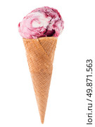 Ice cream cone with scoop of red fruits isolated on white background. Стоковое фото, агентство Ingram Publishing / Фотобанк Лори
