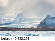 Vatnajokull Glacier Jokulsarlon lagoon Iceland. Стоковое фото, агентство Ingram Publishing / Фотобанк Лори