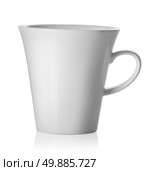 One teacup isolated on a white background. Стоковое фото, агентство Ingram Publishing / Фотобанк Лори