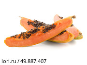 Fresh and tasty papaya on white background. Стоковое фото, агентство Ingram Publishing / Фотобанк Лори