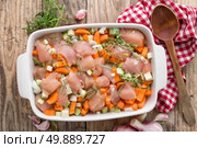chicken with vegetables. Стоковое фото, агентство Ingram Publishing / Фотобанк Лори