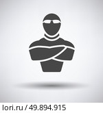 Night club security icon on gray background, round shadow. Vector illustration. Стоковая иллюстрация, агентство Ingram Publishing / Фотобанк Лори