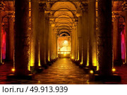 Basilica Cistern or Yerebatan Cistern in Istanbul, Turkey. Стоковое фото, агентство Ingram Publishing / Фотобанк Лори