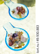 Salad canape, appetizer in buffet line. Стоковое фото, агентство Ingram Publishing / Фотобанк Лори