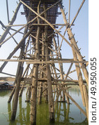 structure of longest wooden bridge in old image. Стоковое фото, агентство Ingram Publishing / Фотобанк Лори