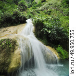 Erawan Waterfall in Thailand. Стоковое фото, агентство Ingram Publishing / Фотобанк Лори