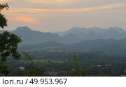 Beautiful mountain sunset scenery. Стоковое фото, агентство Ingram Publishing / Фотобанк Лори