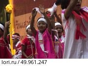 Mandalay Myanmar (Burma) December 21, 2016.Performing Arts Music Dance Burmese and Karen. Редакционное фото, агентство Ingram Publishing / Фотобанк Лори