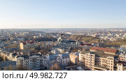 Vozdvizhenka district in the city Kyiv with aerial drone photography. Building arhitecture near Bald Mountain and downtown on the horizon.. Vozdvizhenka district in the city Kyiv with aerial drone photography. Стоковое фото, агентство Ingram Publishing / Фотобанк Лори