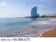 W Barcelona Hotel, in Barceloneta beach, in Spain. W Barcelona Hotel, in Barceloneta beach. Стоковое фото, агентство Ingram Publishing / Фотобанк Лори