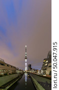Tokyo skytree sunset in japan. Tokyo Skytree is the highest free-standing structure in Japan and 2nd in the world with over 10million visitors each year. Стоковое фото, агентство Ingram Publishing / Фотобанк Лори